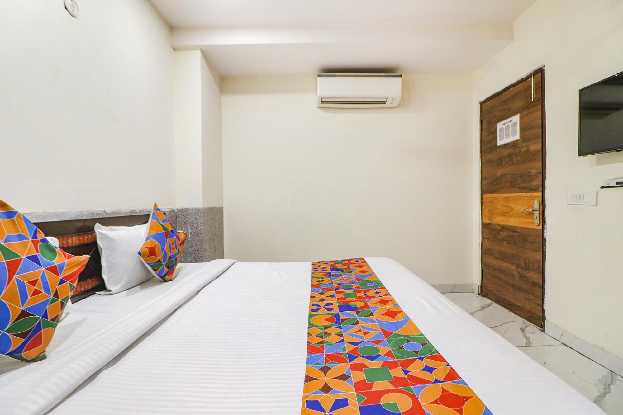 Fabexpress King Stay New Delhi Exterior photo